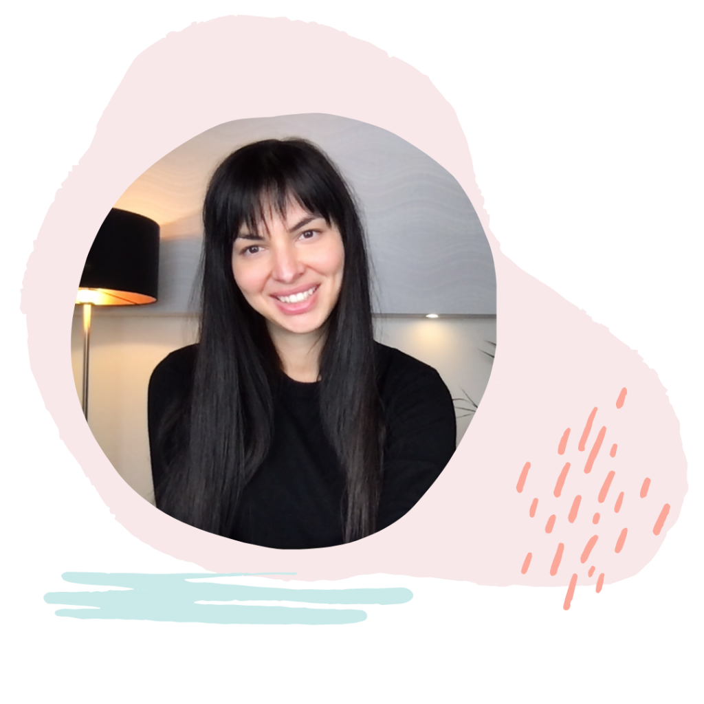 Cintia Harmath - experți