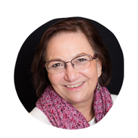 Judit Zombori - experți