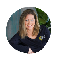 Rapcsákné Csuka Viktória​ - experți